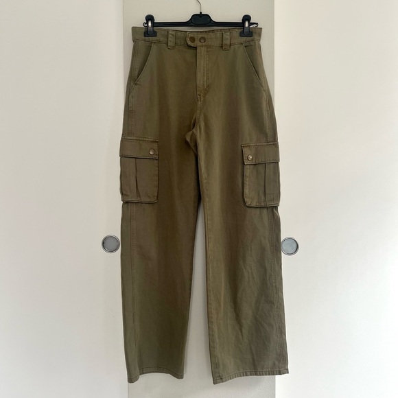 Zara High-Waisted Cargo Pants – Utility, Workwear, Streetwear - Size 6 - Green - Picture 3 of 14
